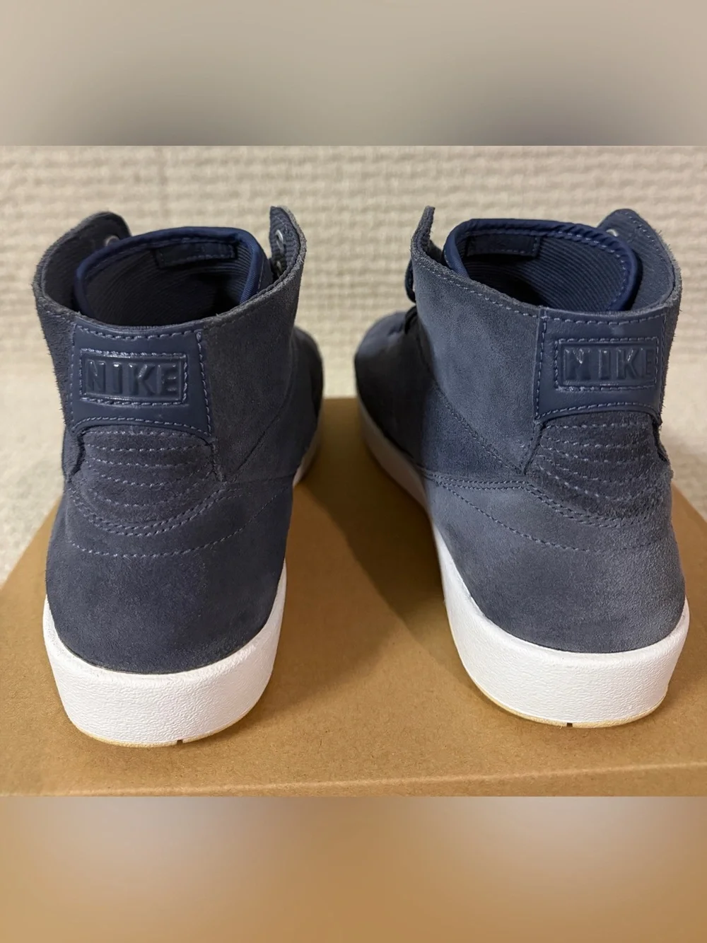 NIKE Air Jordan Retro 2 Decon Thunder Blue Shoes 897521-402 Hi-Tops Sz 9 No Box